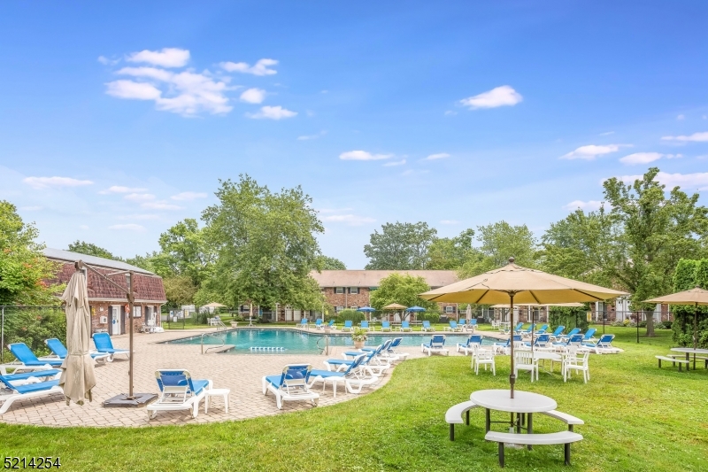 PARSONS VILLAGE - Residential Lease