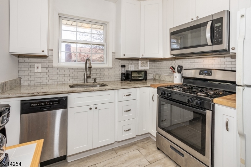 PARSONS VILLAGE - Residential Lease