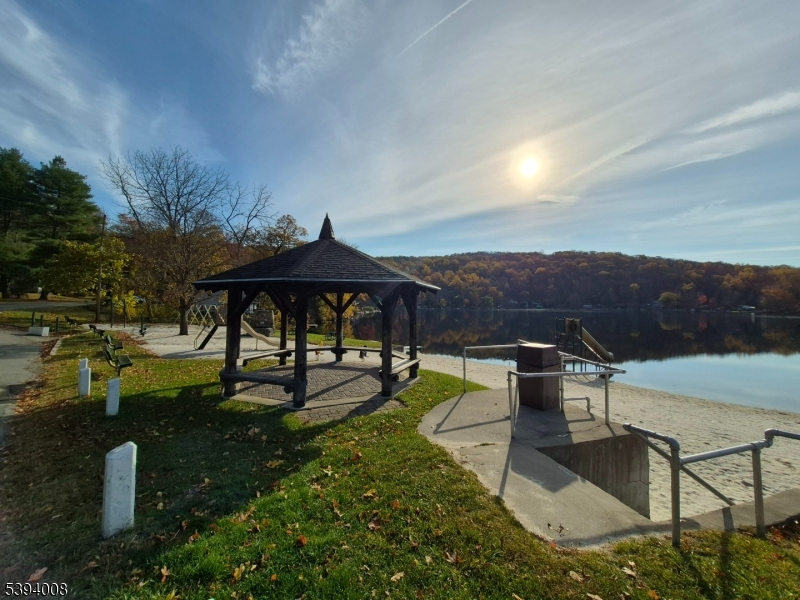 LAKE WALLKILL - Residential