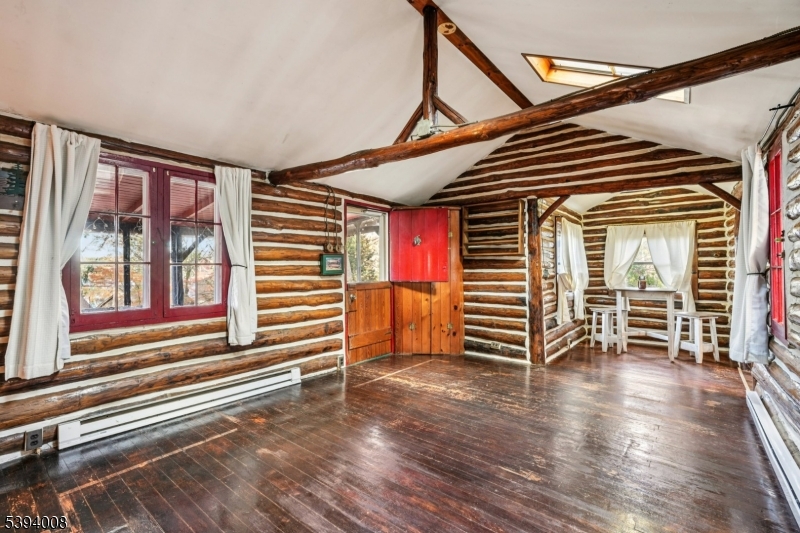 LAKE WALLKILL - Residential