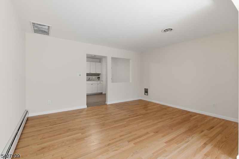 Cedar Glen West - Residential