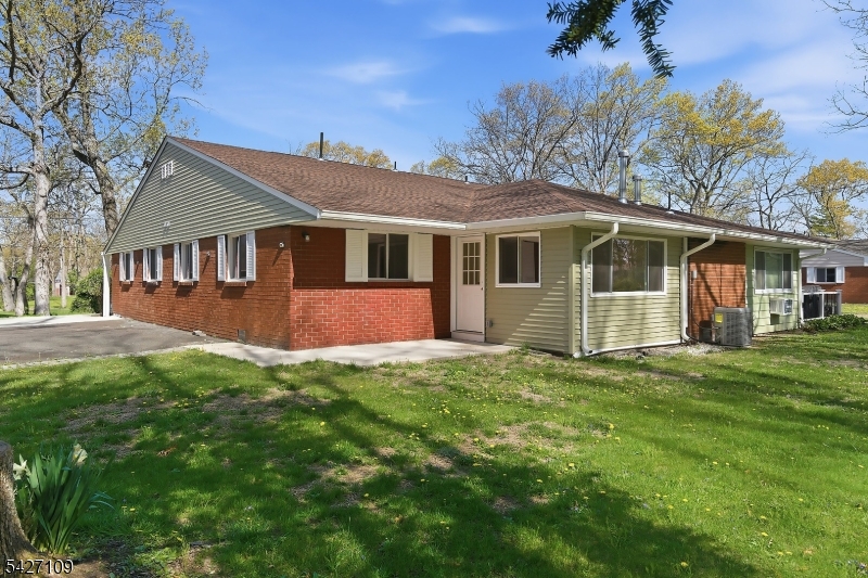 Cedar Glen West - Residential