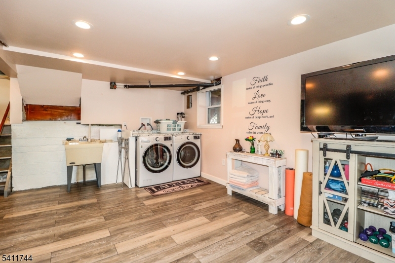 Clark Border - Residential