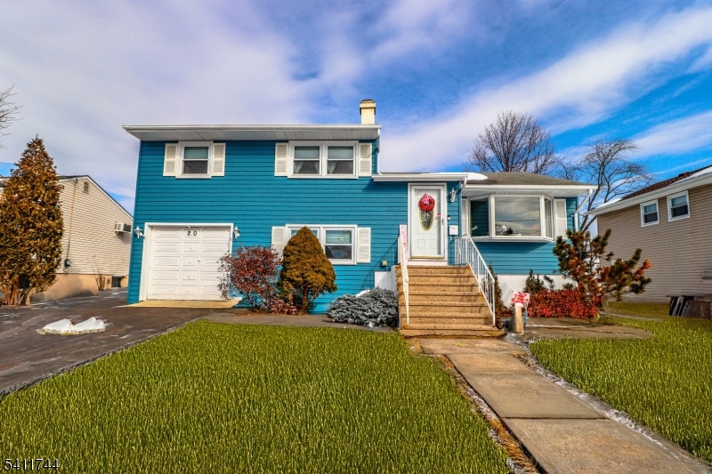 Clark Border - Residential