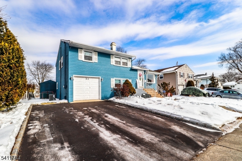 Clark Border - Residential