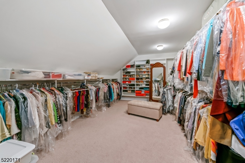 Nolan's Ridge - Residential