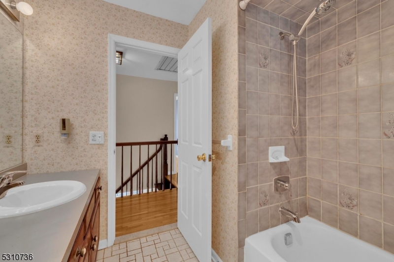 Bennington Woods - Residential