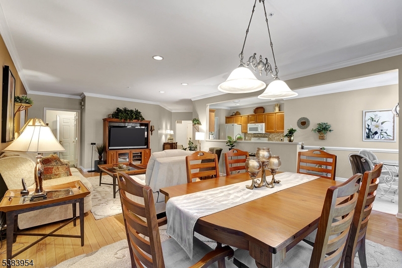 Fox Hills - Residential