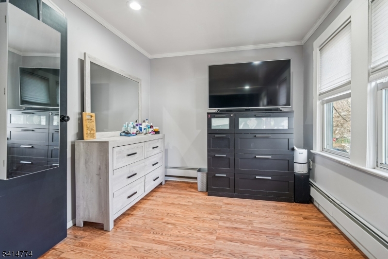 Upper Roseville - Residential