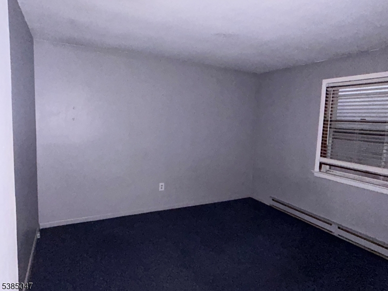 In town - Residential Lease