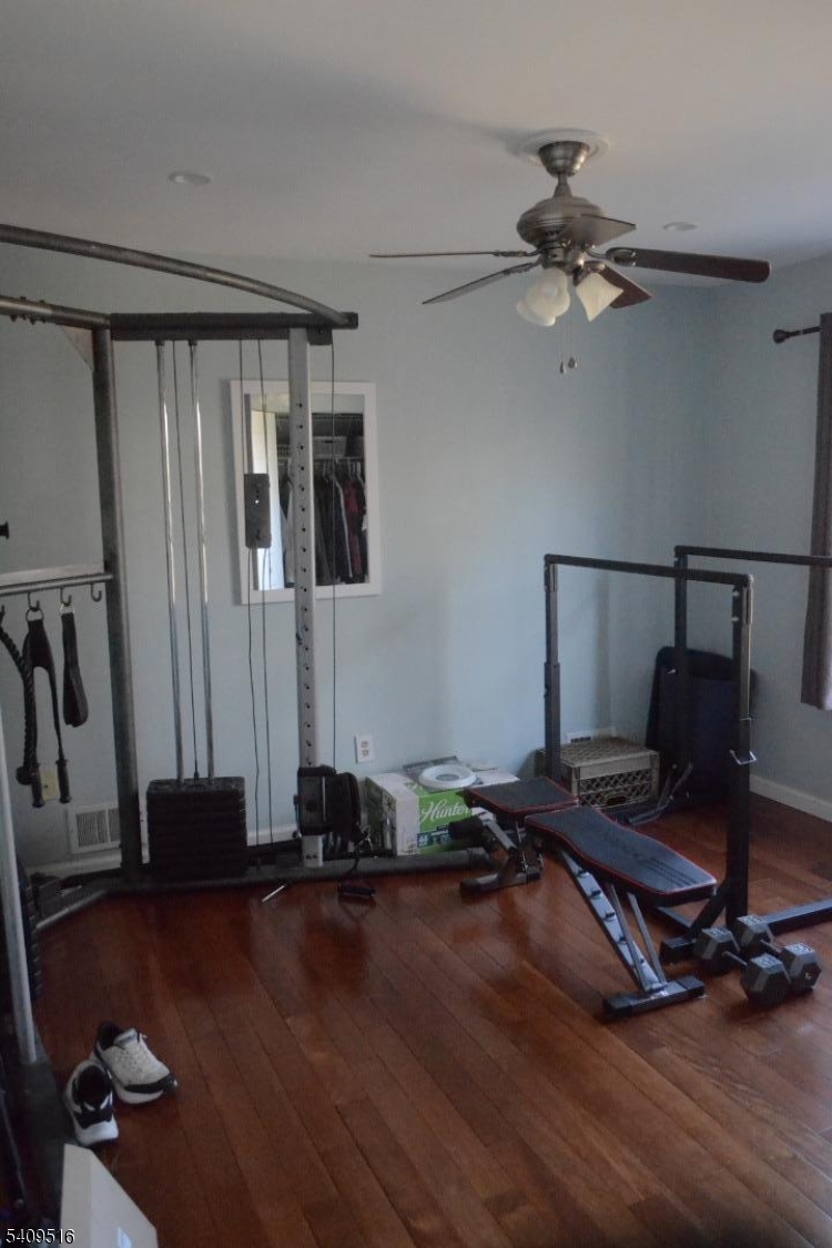 Crossroads - Residential Lease