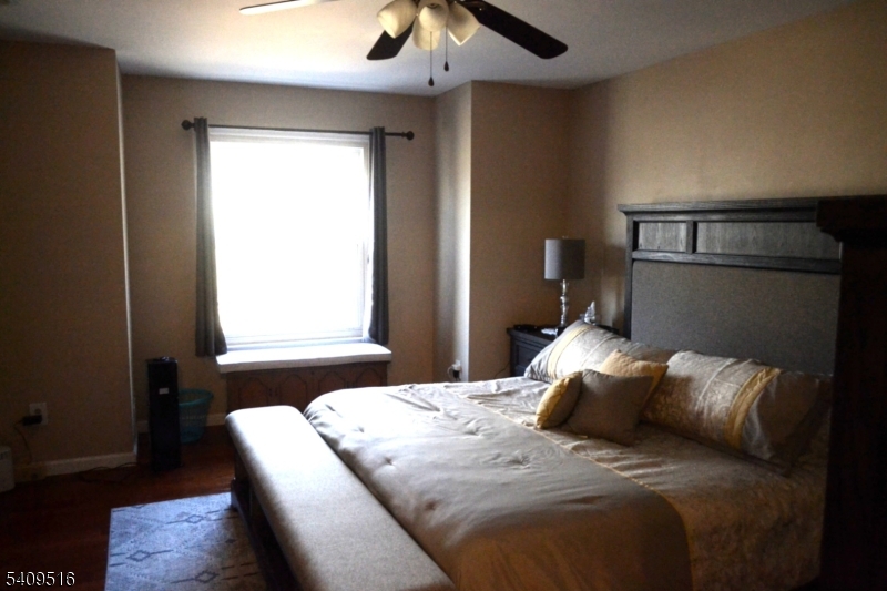 Crossroads - Residential Lease