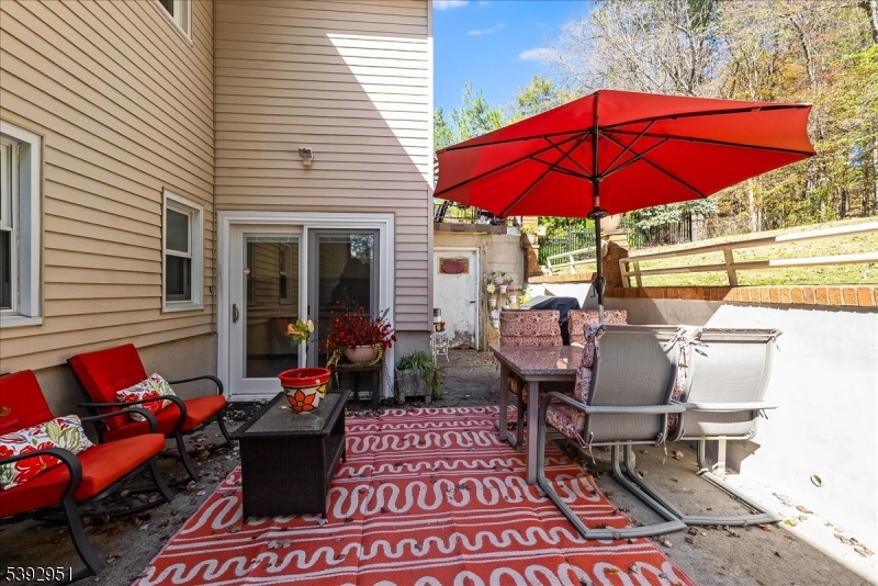 Toms Lake - Residential