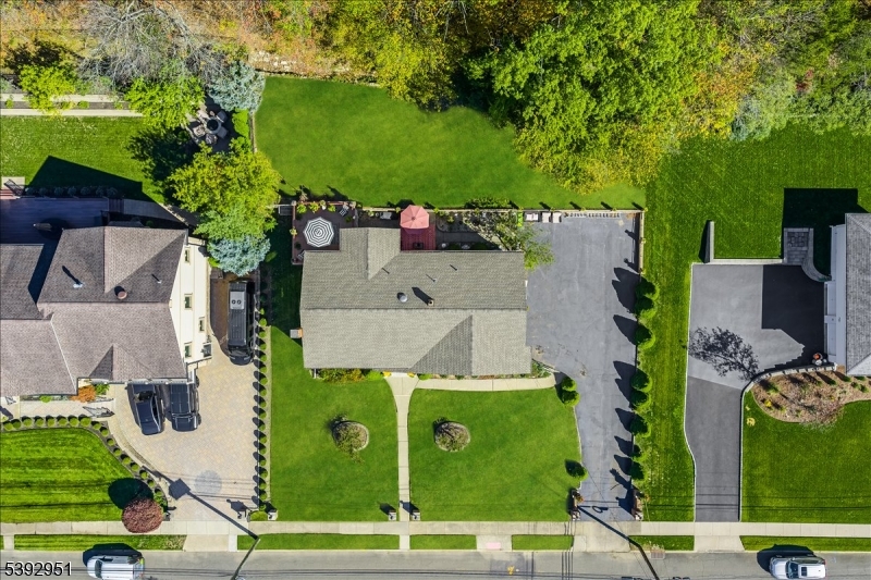 Toms Lake - Residential