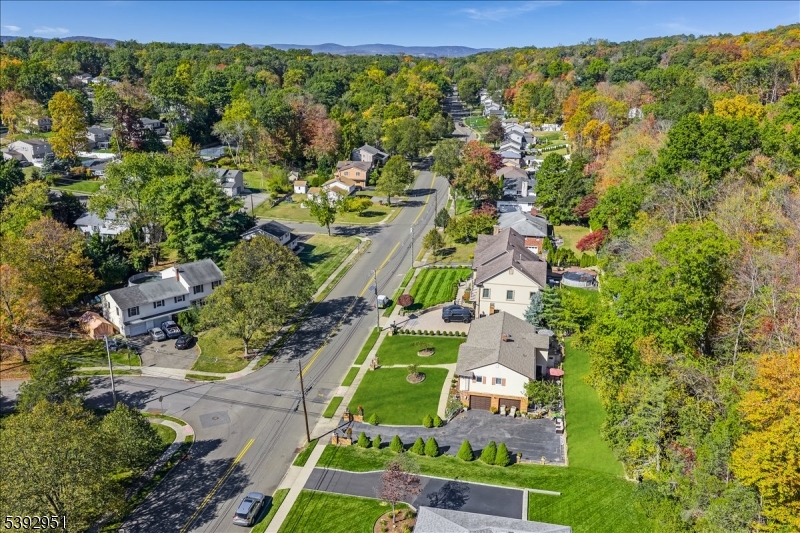 Toms Lake - Residential