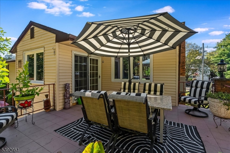 Toms Lake - Residential