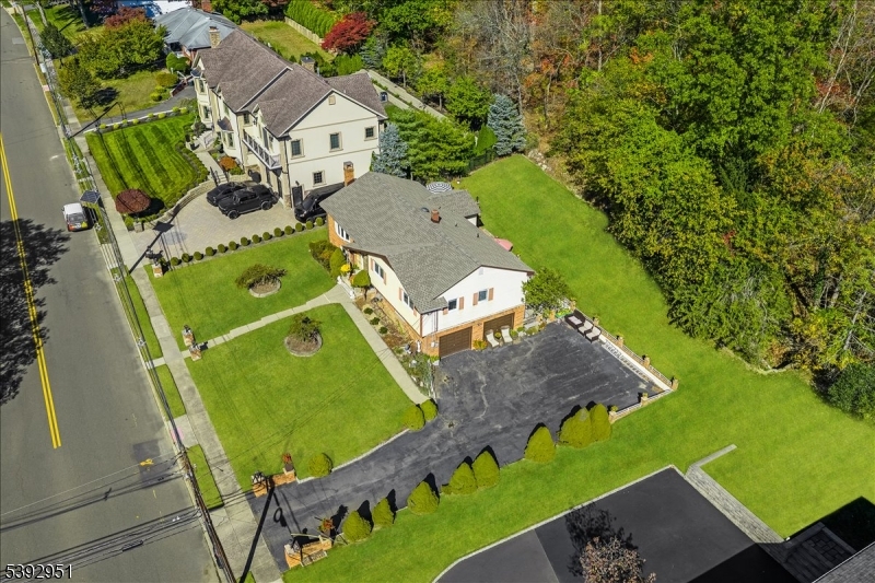 Toms Lake - Residential