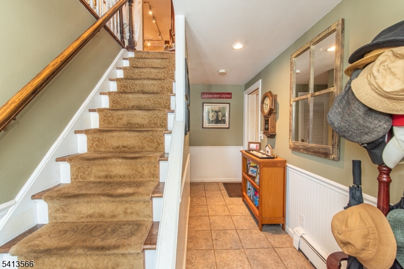 Cupsaw Lake - Residential