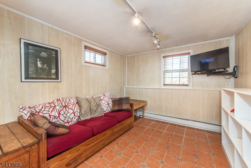 Cupsaw Lake - Residential