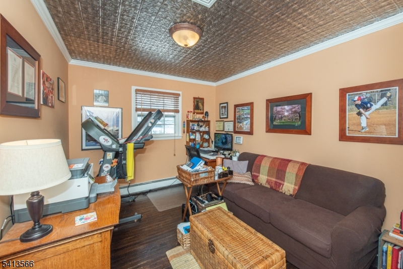 Cupsaw Lake - Residential