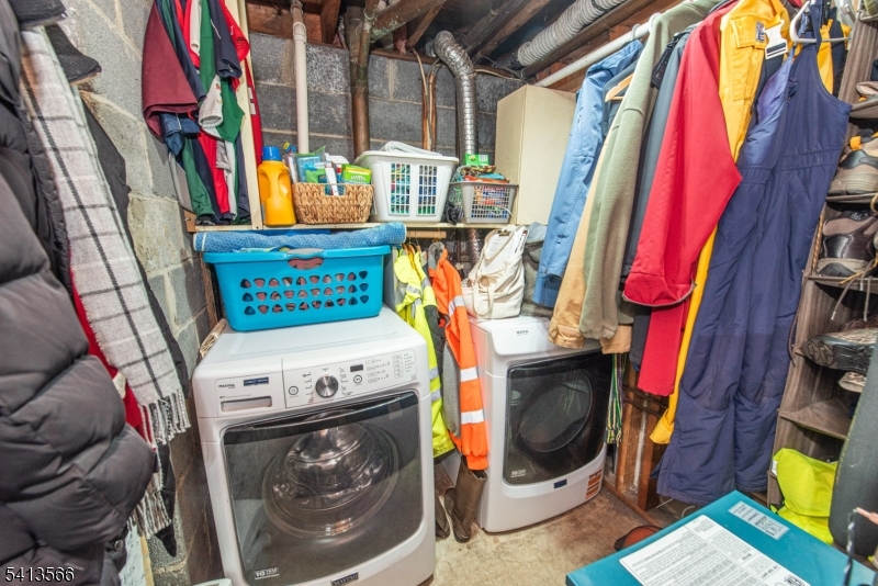 Cupsaw Lake - Residential