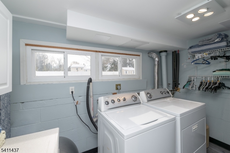 SUCCASUNNA - Residential