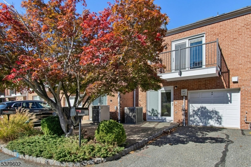 Southwyck Village - Residential