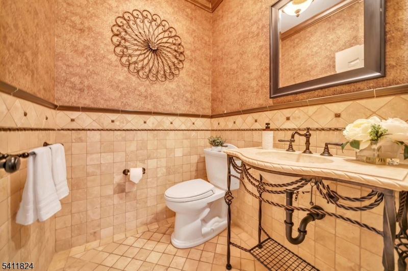 Estates at Hilltop - Residential