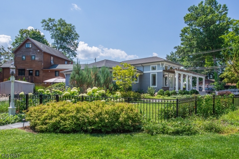 Indian Lake - Residential