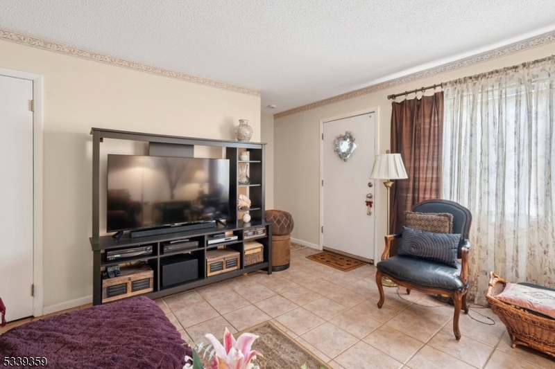 City Of Orange Twp., New Jersey 07050, United States, 2 Bedrooms Bedrooms, ,2 BathroomsBathrooms,Residential,Pending,144767