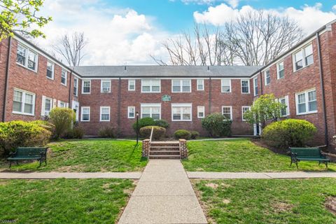 349 Bloomfield Ave Unit 29, Verona Twp., NJ 07003 - MLS#: 3957259