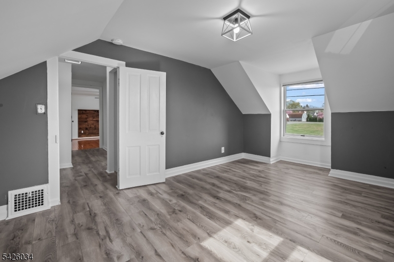 Delaware Park - Residential