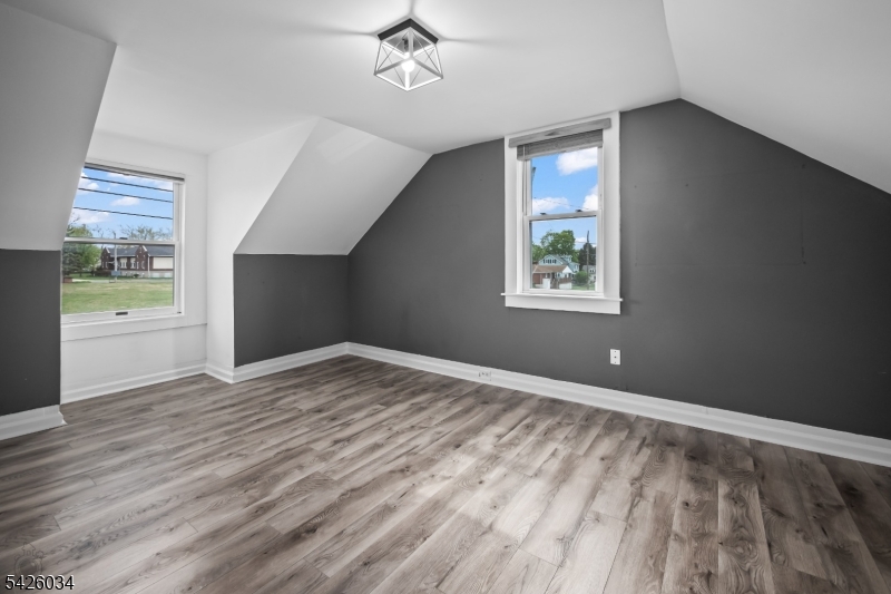 Delaware Park - Residential