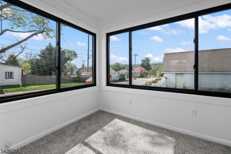 Delaware Park - Residential