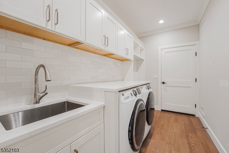 Pine Brook - Residential