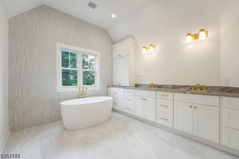 Pine Brook - Residential