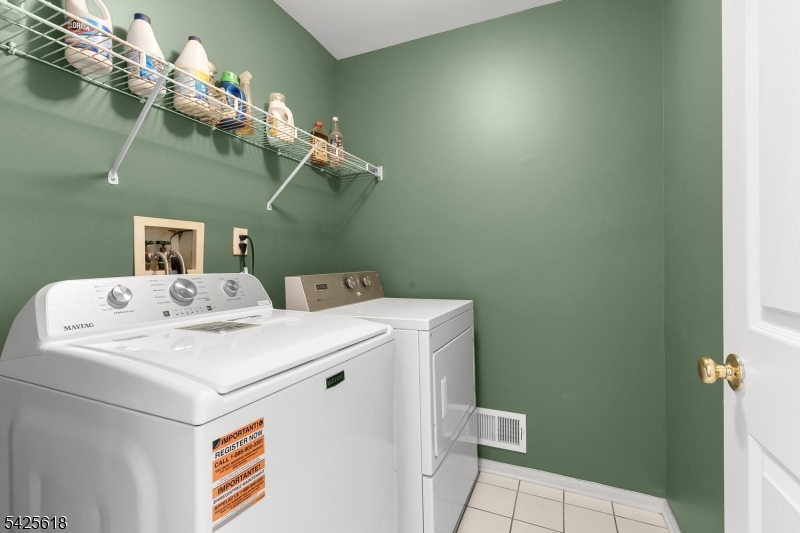 Hamilton Woods - Residential