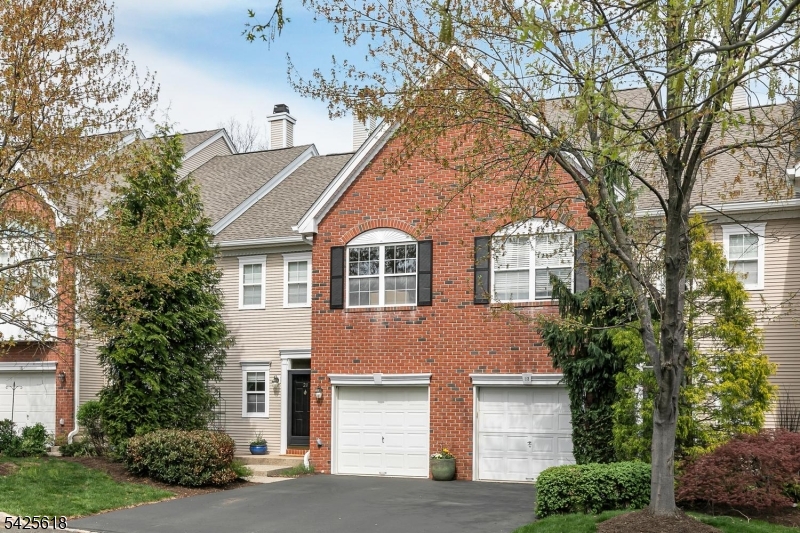 Hamilton Woods - Residential