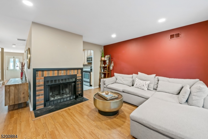 Crossroads - Residential