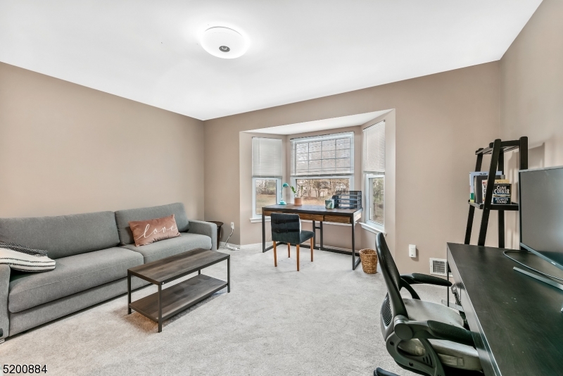 Crossroads - Residential