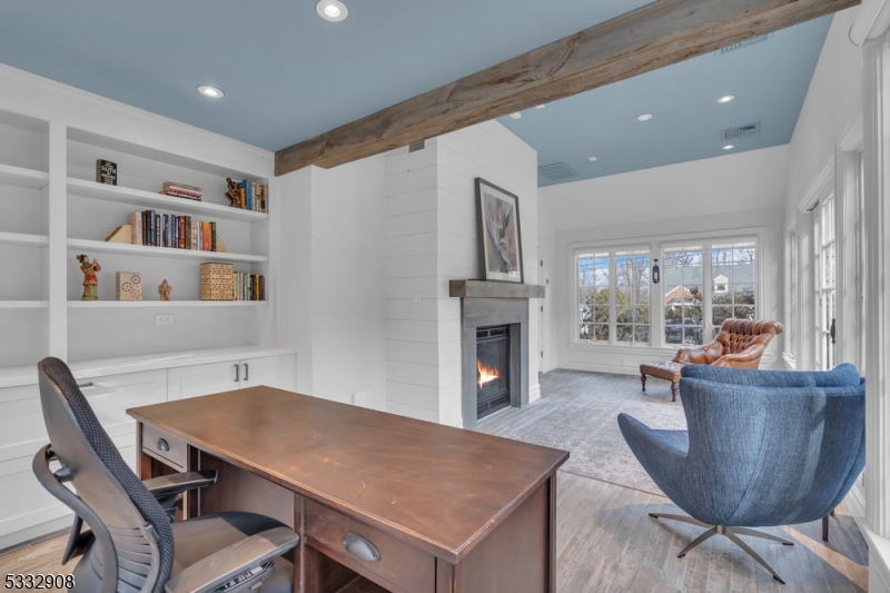 Upper Washington Avenue - Residential