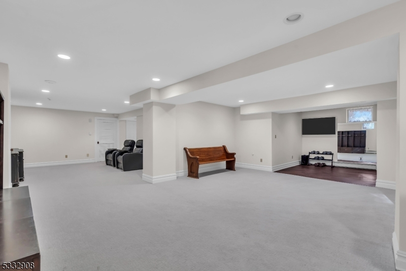 Upper Washington Avenue - Residential