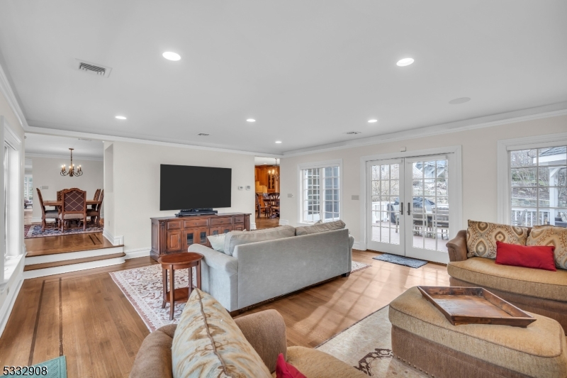 Upper Washington Avenue - Residential