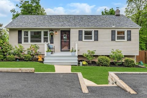 637 Bensel Dr, Mount Arlington Boro, NJ 07850 - MLS#: 3963781