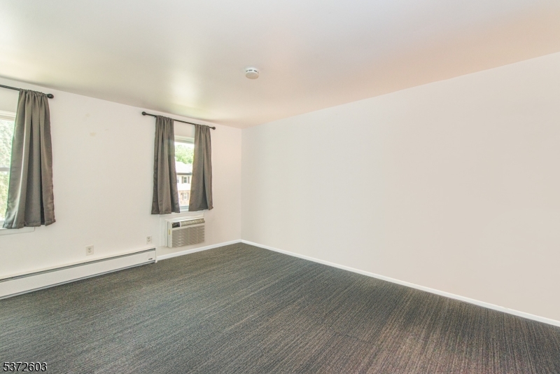 Mountainview Manor - Residential