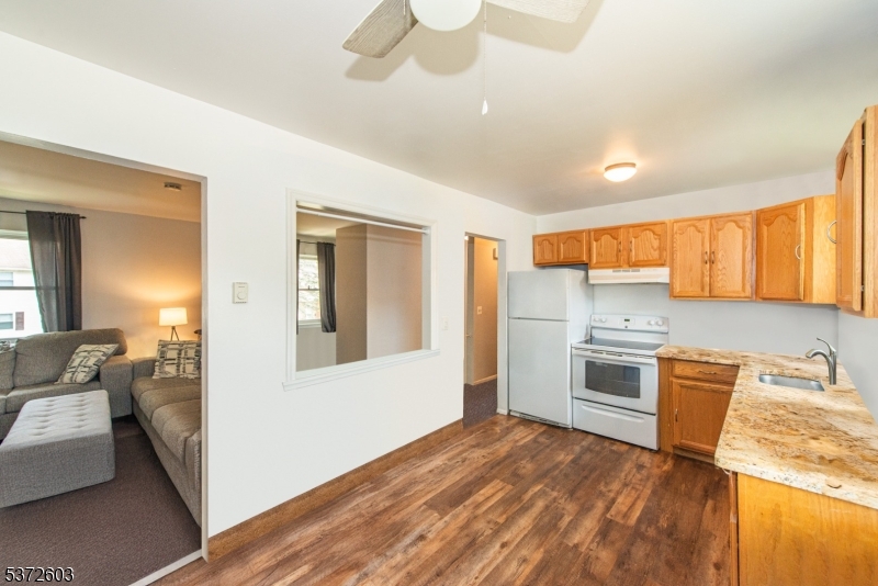 Mountainview Manor - Residential