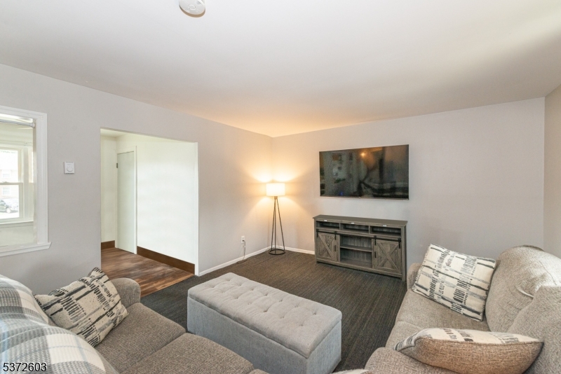 Mountainview Manor - Residential