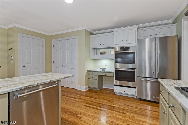 Moore Estates - Residential