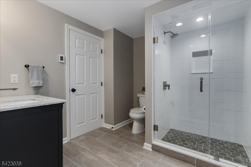 Moore Estates - Residential