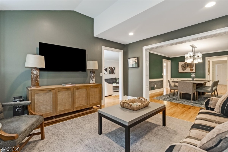 Moore Estates - Residential